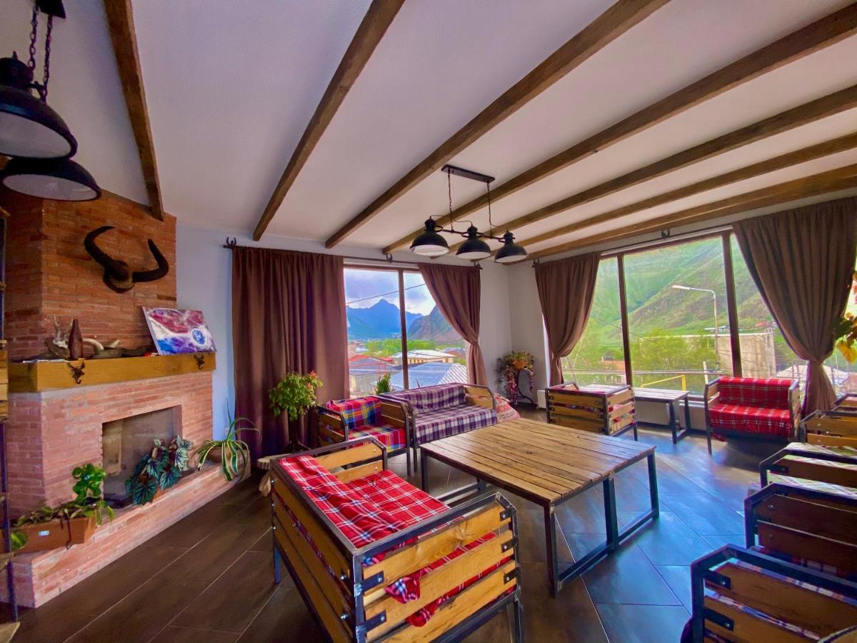 Veranda Guesthouse Kazbegi Ngoại thất bức ảnh