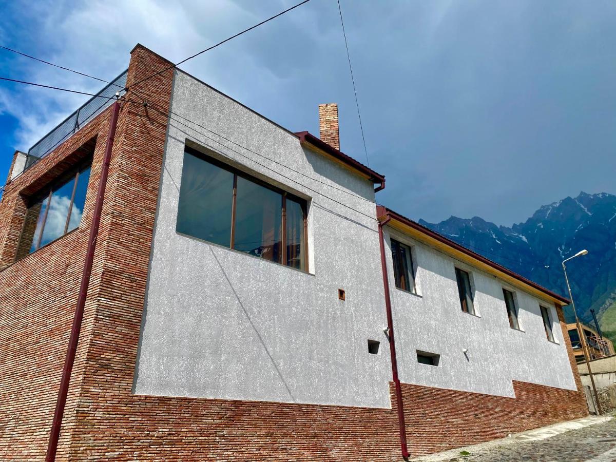 Veranda Guesthouse Kazbegi Ngoại thất bức ảnh